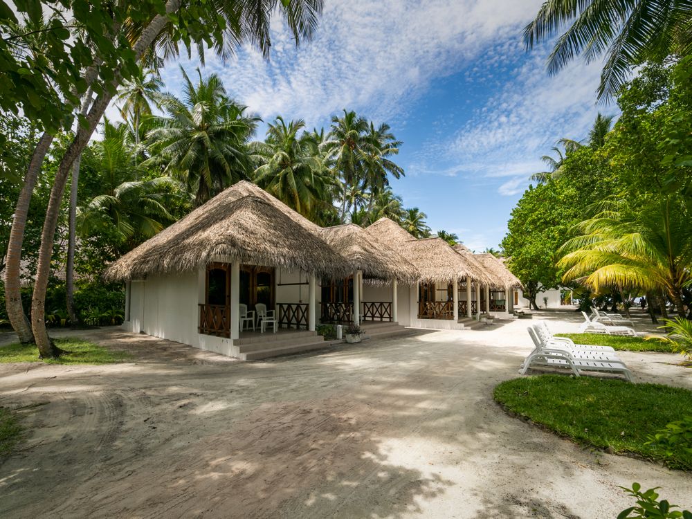 Fihalhohi Island Resort ist eine idyllische, kleine Barfussinsel.