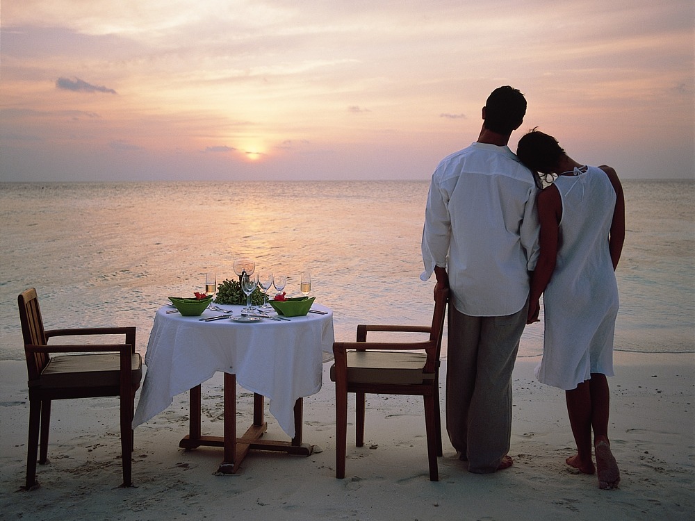 Erleben Sie  eine unvergessliche Hochzeitsreise. Romantik pur auf Angsana Ihuru.